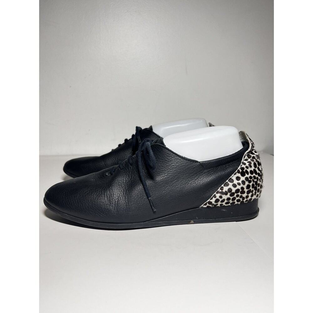 Arche Black Leather Lace-Up Flats with Leopard Heel Accent - Picture 4 of 13